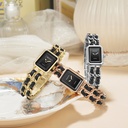 53fa7916-5cee-4424-9971-97e62ff13a95.jpg