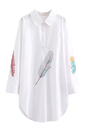 Elegant and modern women's blouse with a mid-length design