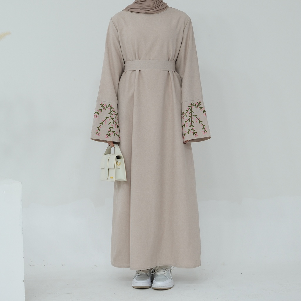 6cf73f98-7b50-44a7-8cc8-cb969bde2baa.jpg