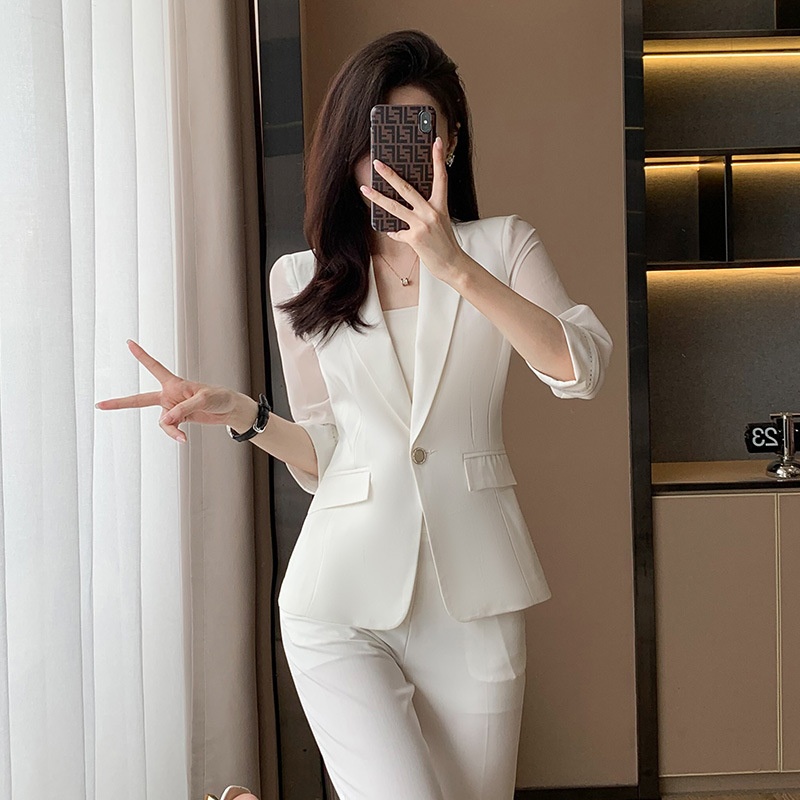 765f5d37-7dc5-408c-9a2d-c6fab43c9dd8_trans.jpeg
