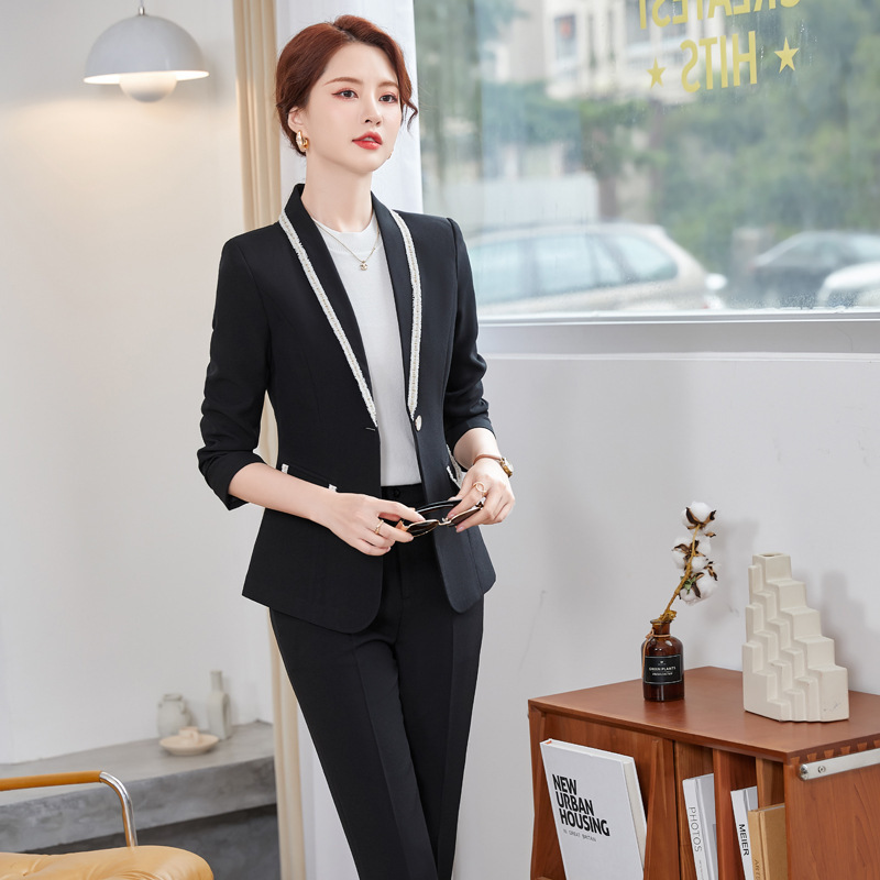 b8cb24ba-89c8-42f8-b82e-14da35aa1775.jpg