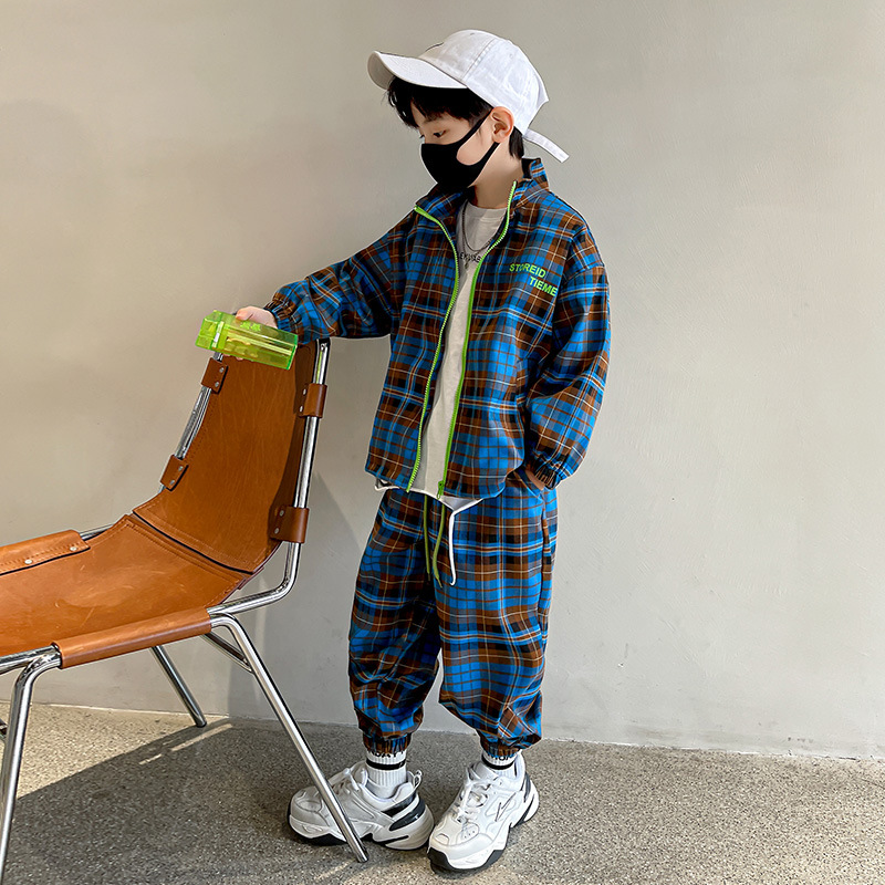b2bea599-25aa-4e10-a7c3-30af5c38c720.jpg