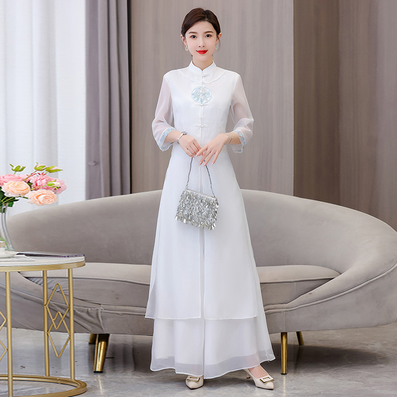 c1a266ac-f228-466c-bb3e-bf0a98292dff.jpg