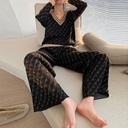 ab913643-5ef0-4e02-9c59-f87458131fba.jpg