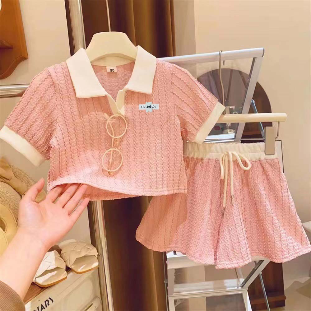 Trendy and Elegant Summer Girls' Set – Includes Shorts and T-shirt