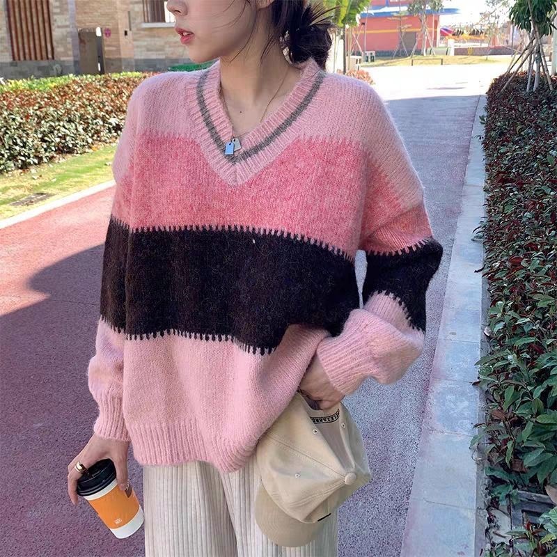 Women's V-neck Loose Color Matching Design Knitted Sweater