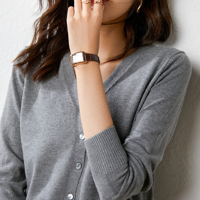 Knitted Cardigan Long Sleeve Button V-neck Cropped Sweater Coat