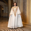 An evening dress embroidered with an elegant and beautiful style.