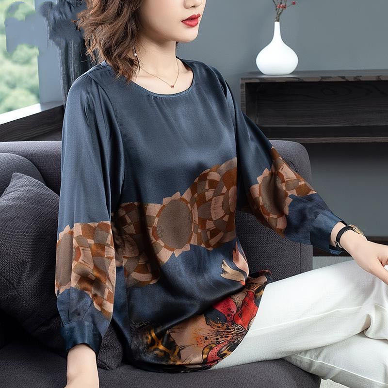ant women's shirt blouse with long sleeves, featuring a loose and practical fit perfect for everyday wear 