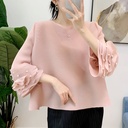 Elegant and Practical Women's Blouse with a Round Neckline and Long Sleeves 