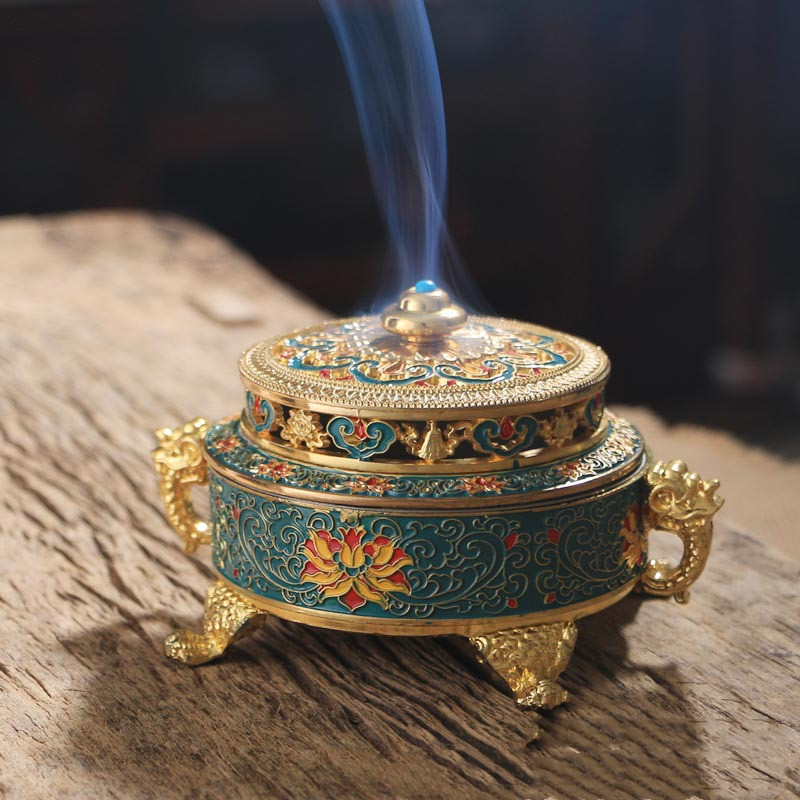 Add a touch of luxury and spirituality to your space with this elegantly crafted incense burner, designed to enhance the diffusion of fragrance with sophistication