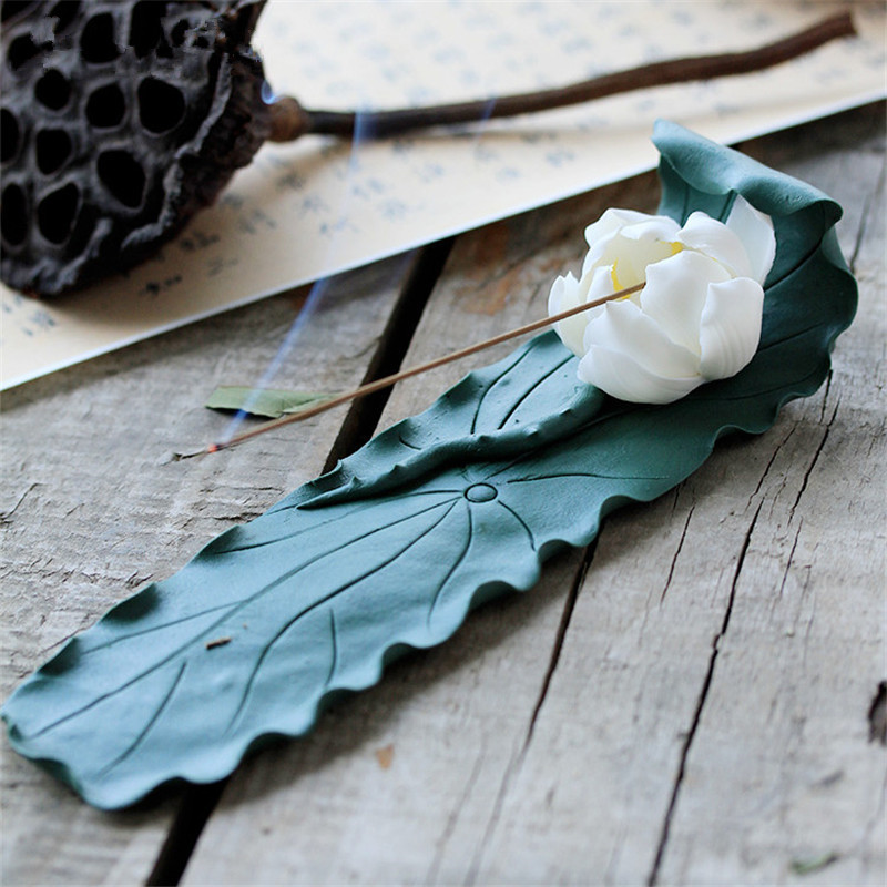 Luxury Ceramic Incense Burner – Elegant and Modern Design