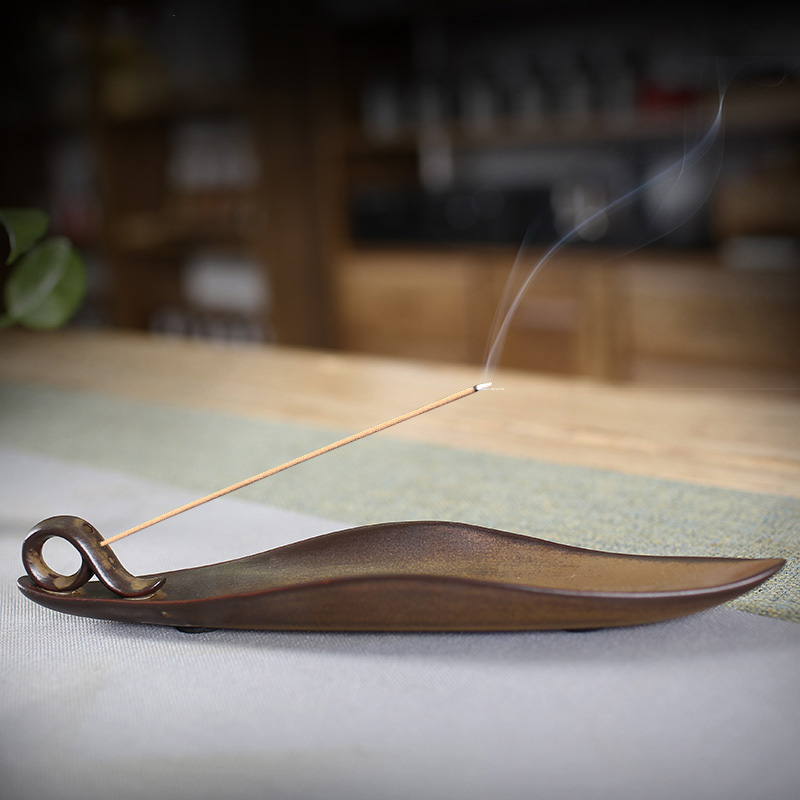 A modern and elegant ceramic incense burner for agarwood and sandalwood