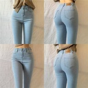 Multicolor High-Waisted Jeans – Plus Size with a Modern and Elegant Design