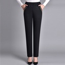 Elegant high-waisted denim pants with a modern, practical design. Featuring a straight-leg cut and light stretch for perfect comfort and everyday elegance 