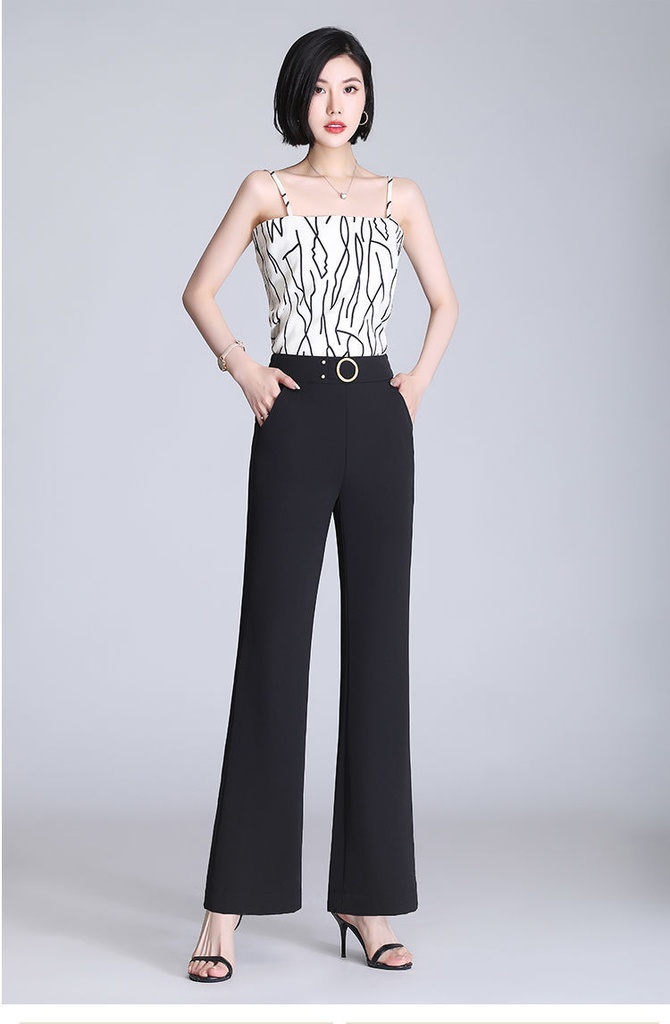 Wide-leg pants with a modern and practical design, offering an elegant and comfortable look