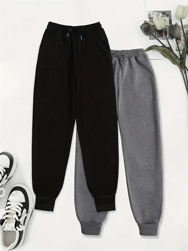 Stylish women's casual pants featuring a straight-leg cut and modern design that adds a refined touch to your everyday look