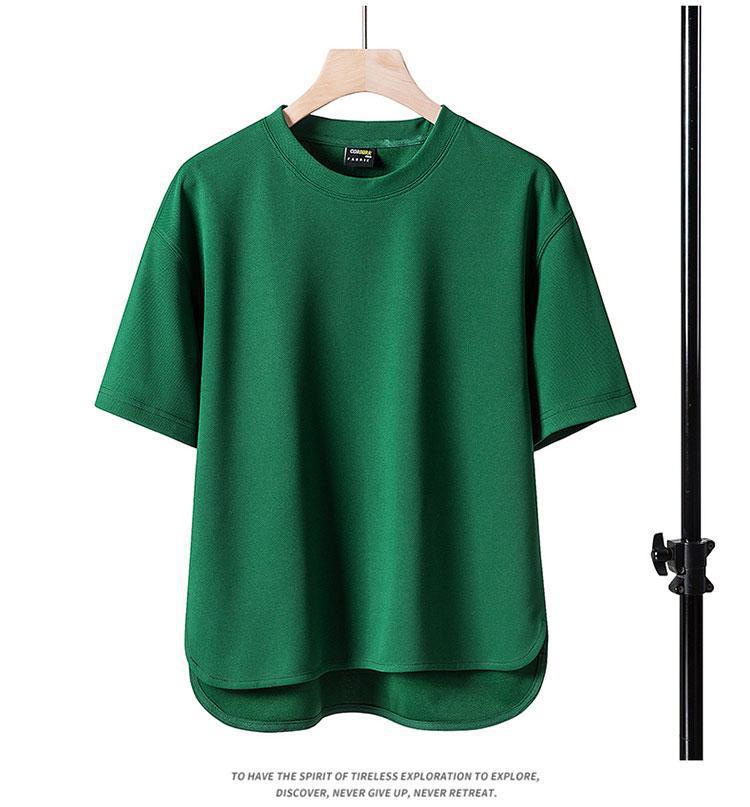 Men's summer shirt with elbow-length sleeves, made of cotton, featuring a loose fit and round neck — perfect for comfortable everyday wear