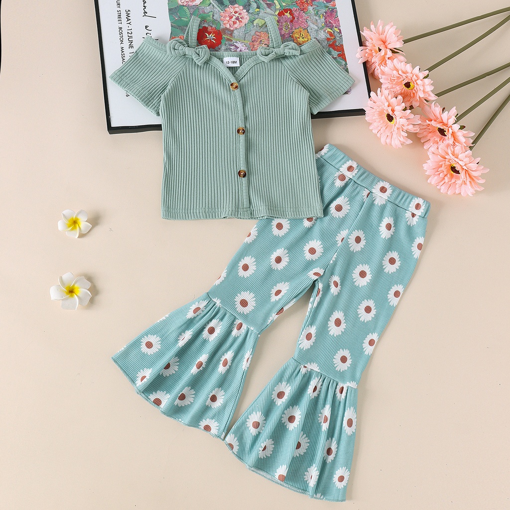 Stylish Two-Piece Set for Girls – Sleeveless Top with Wide-Leg Pants in a Flexible, Comfortable Design for a Trendy Look 