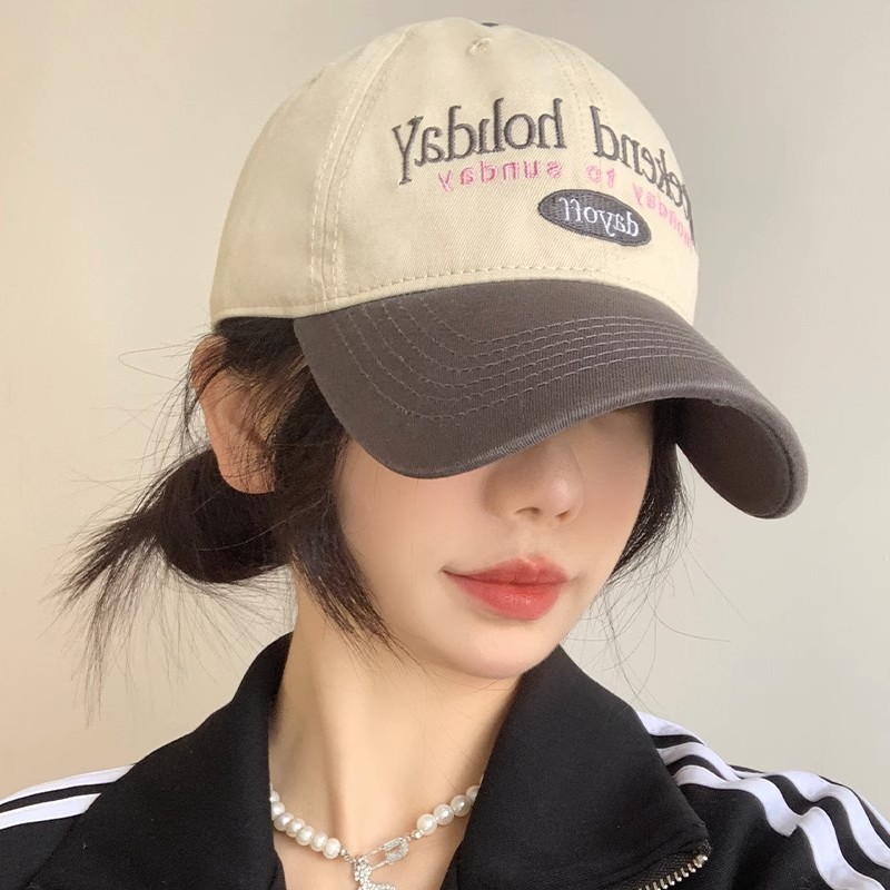 Soft Cap with Korean Design and a Charming Touch Featuring Elegant Color Matching