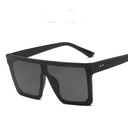 Women's Sunglasses – Elegant Retro Design with Classic "Rice Nail" Style