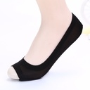 Elegant women's invisible socks with delicate lace design