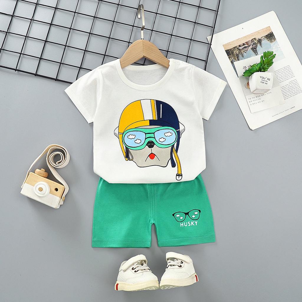 Comfortable Summer Kids' Set – Cotton Short-Sleeve T-Shirt for a Stylish and Practical Look
