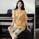 Women's Pajama Set – Short Sleeves and Cropped Pants with a Practical and Comfortable Design