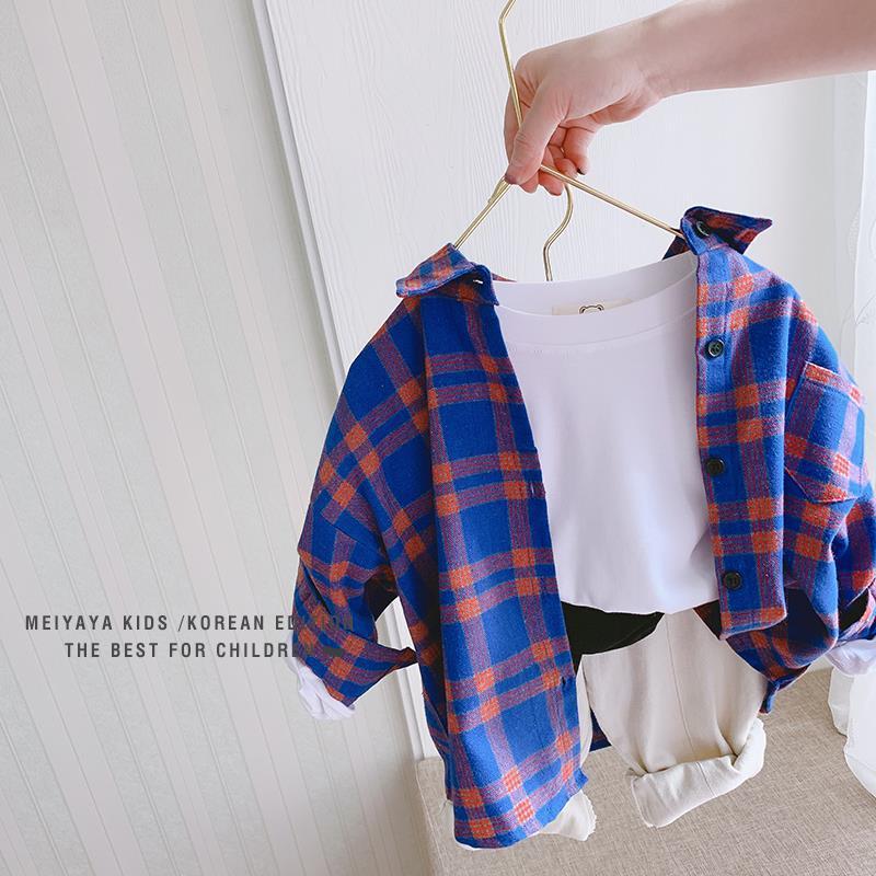 Children's shirts with a modern plaid pattern – featuring an elegant design suitable for various looks