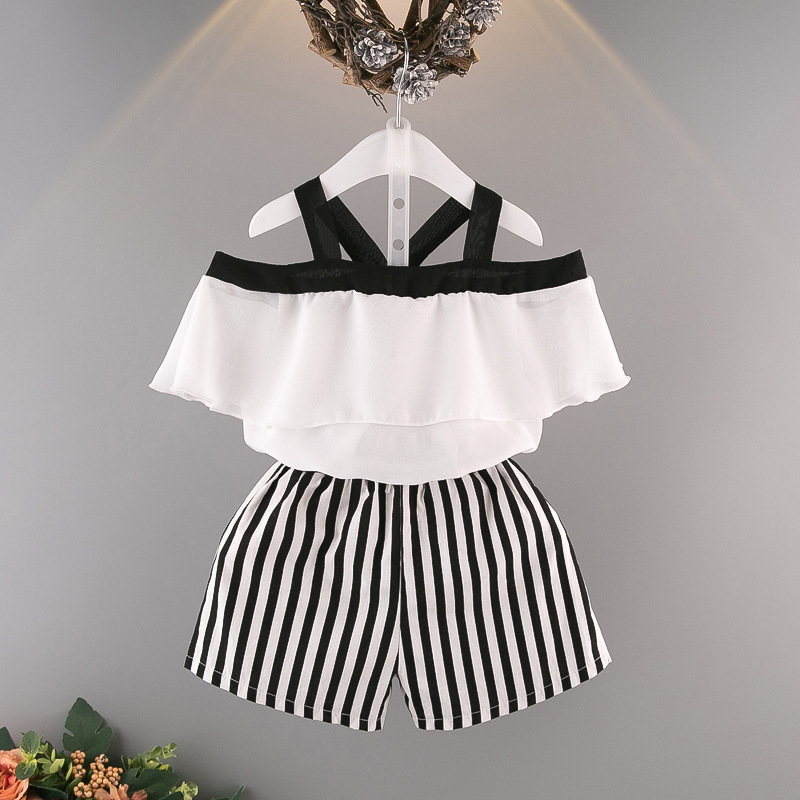 Korean-style children's outfit – off-shoulder short-sleeved top with elegant stripes