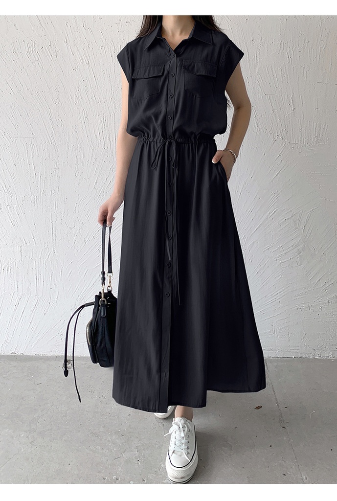 Elegant casual women's polo dress with a modern and comfortable design for a feminine everyday look