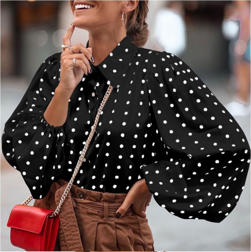 Women's chiffon shirt with long sleeves for a soft and feminine look