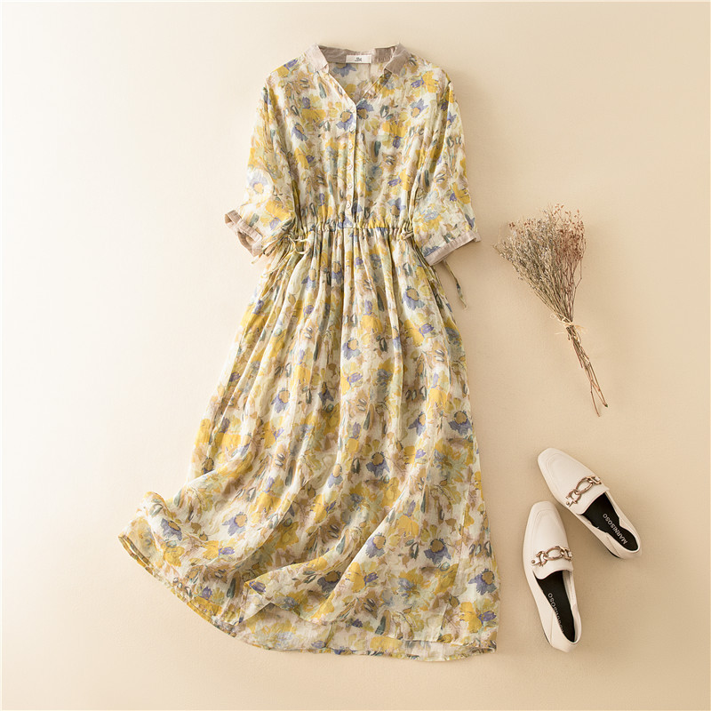 Lightweight cotton and linen shirt dress with a floral pattern and an elegant V-neck