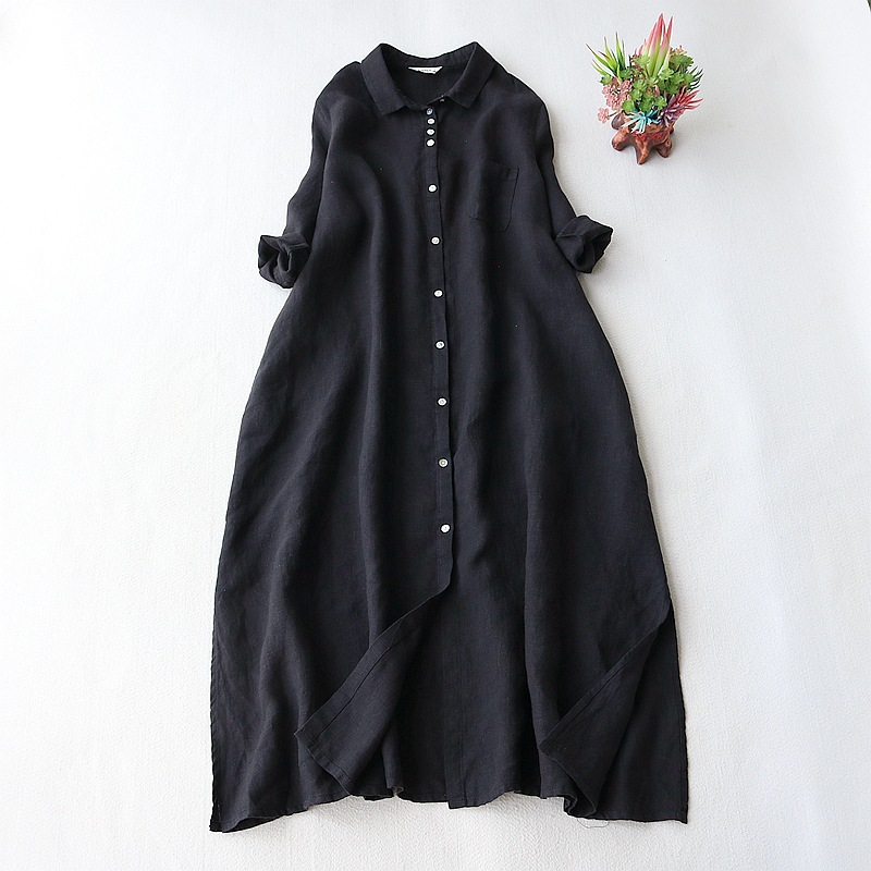 Women's long dress with a classic lapel, made of lightweight and comfortable linen fabric