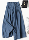 Elegant women's wide-leg trousers in a stylish solid color