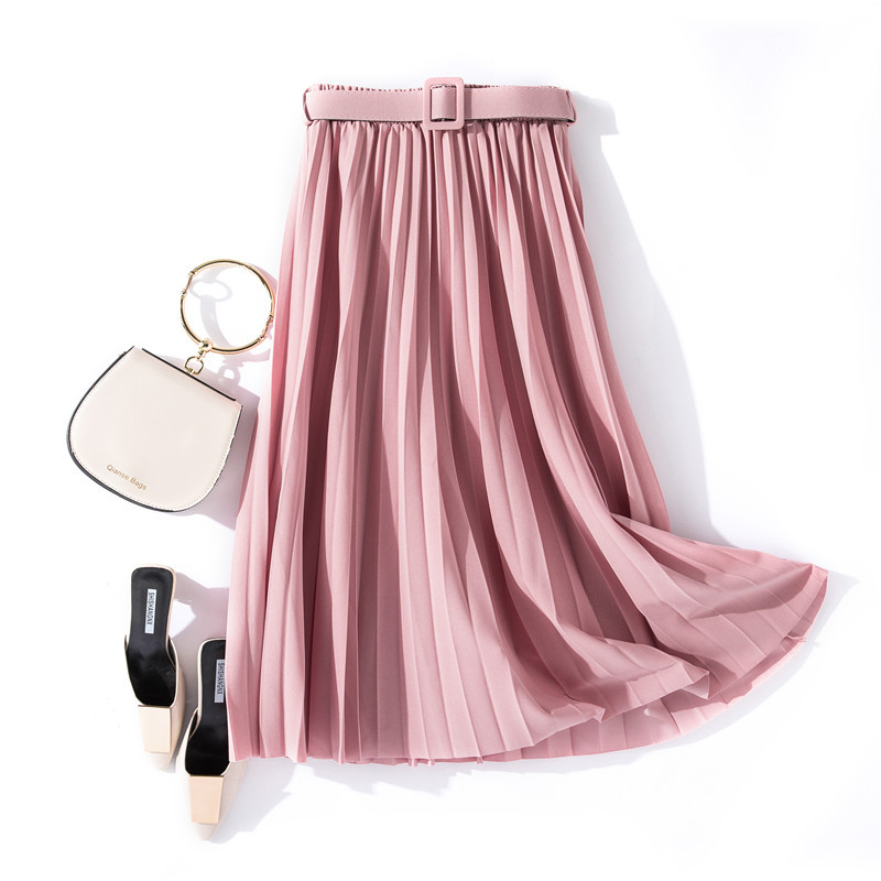 Modern mid-length skirt with an elegant design and soft pleats that add a refined feminine touch