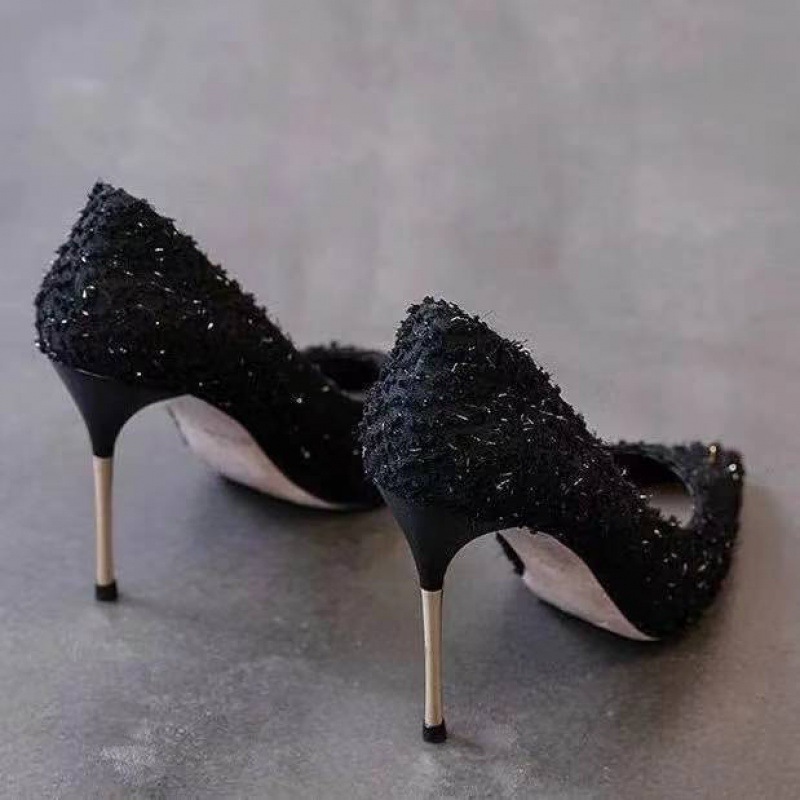 Elegant women’s stiletto heels with a pointed toe