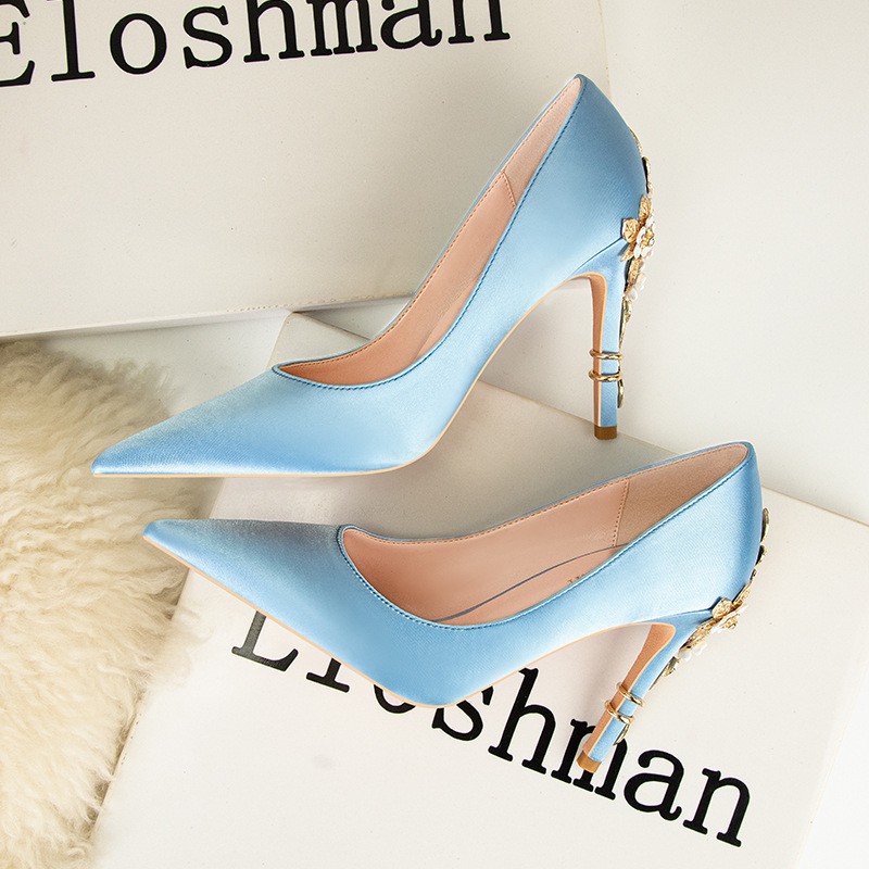 Women’s satin stiletto pointed‑toe shoes with a feminine floral touch