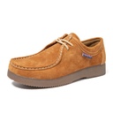 British-inspired men’s casual sneakers blending luxury and style