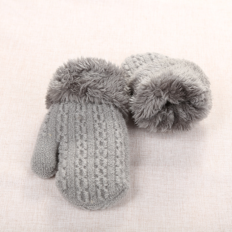 Double-Layer Knitted Velvet Gloves – Drop-Resistant Design