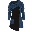 بلوزة نسائية بقبعة مع ياقة مطوية مزين بأزرار وتفصيل خياطة