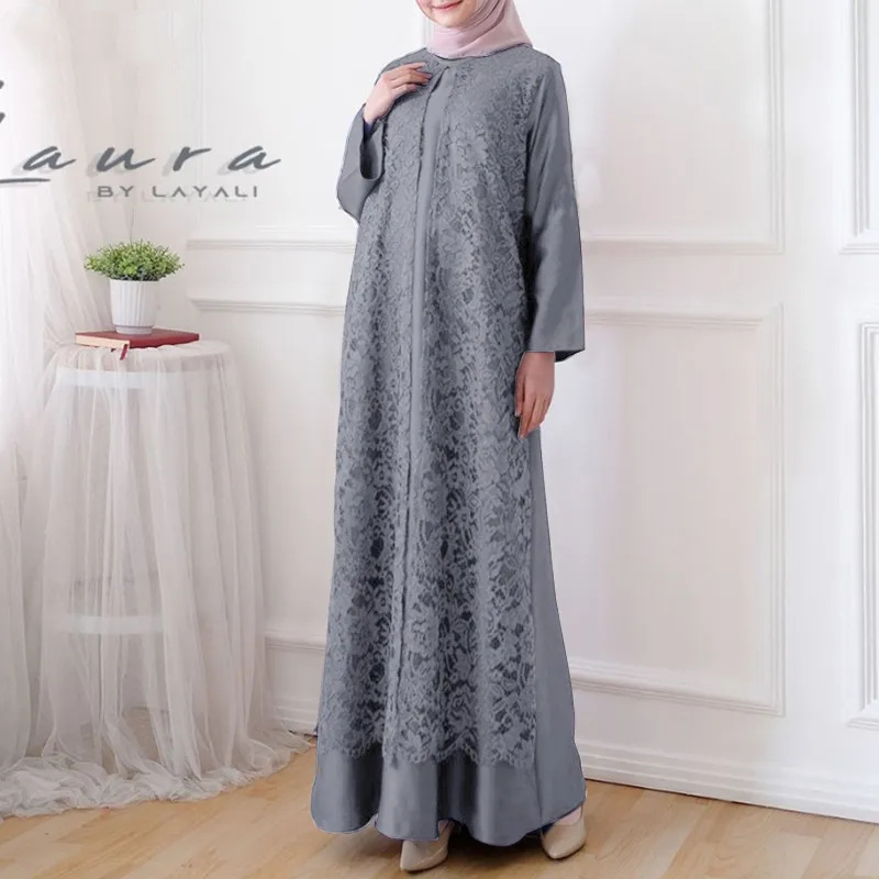 Elegant Women's Abaya Dress with a Modern Robe Design