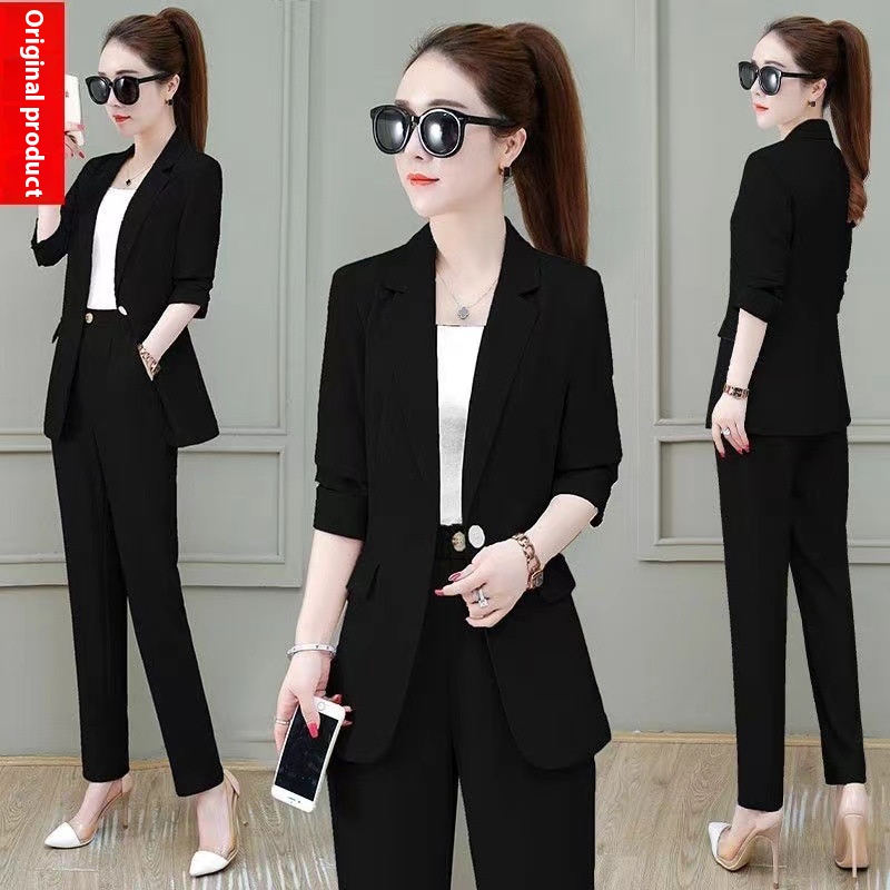 Elegant Women’s Casual Business Suit