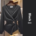 Elegant Women’s Blouse – Trendy Design for This Year