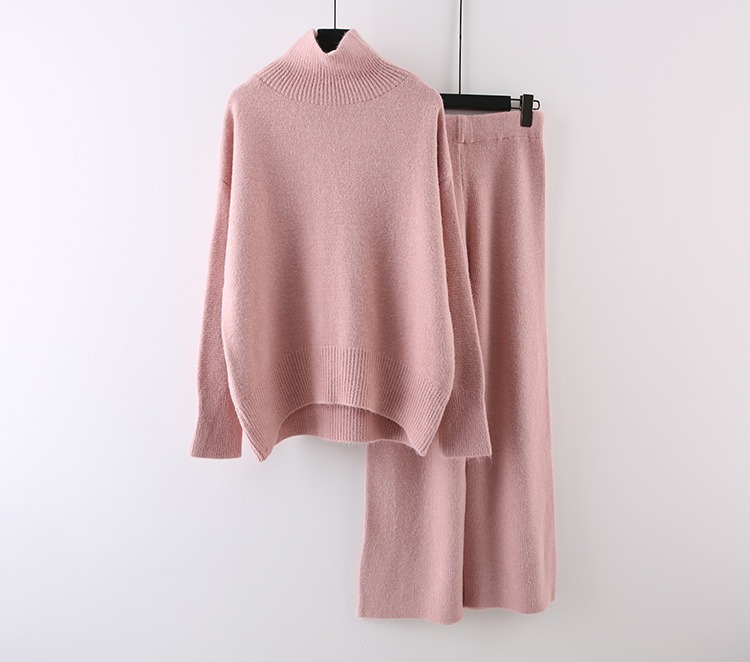 Women’s Casual Two-Piece Set – Blouse with Wide-Leg Pants