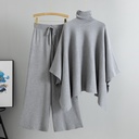 Elegant Knitted Outfit – Turtleneck Blouse with Wide-Leg Pants