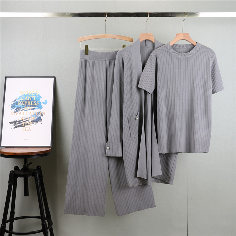 Elegant Three-Piece Set: Blouse with Knitted Mid-Length Cardigan and Wide-Leg Pants