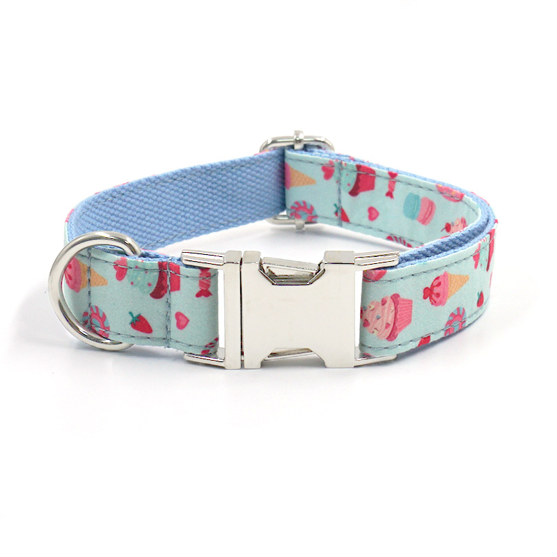 Dog collar with a macaron design and ice cream pattern