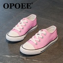 Lace-up sneakers suitable for boys and girls