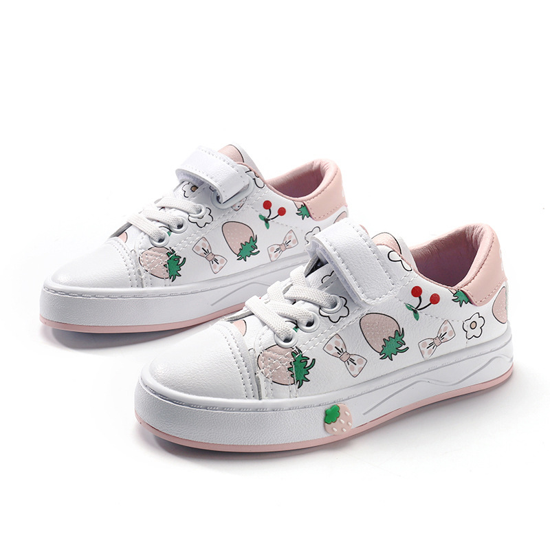 Girls’ casual shoes with a new cartoon design